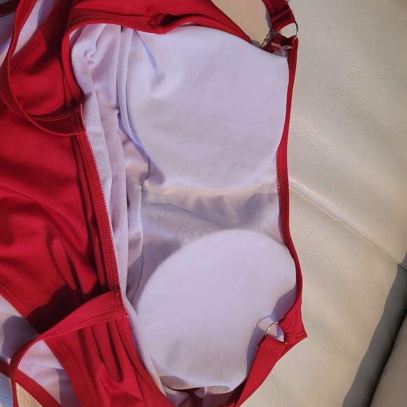 Red Bay Watch swim suit XL - Picture 3 of 4